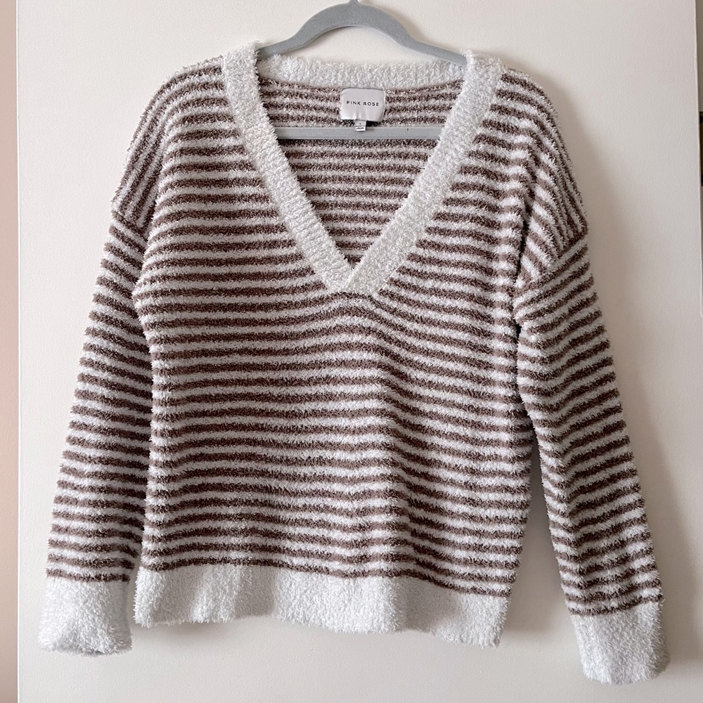 Sherpa V Neck Sweater White and Brown Stripes Pink Rose Size Large
